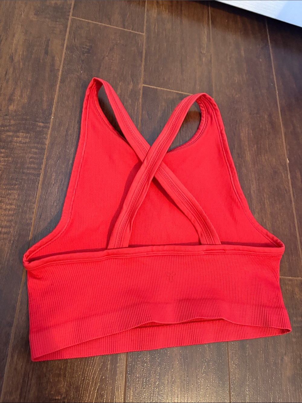 TNA Red Ribbed Racerback Crop Top - Picture 2 of 2